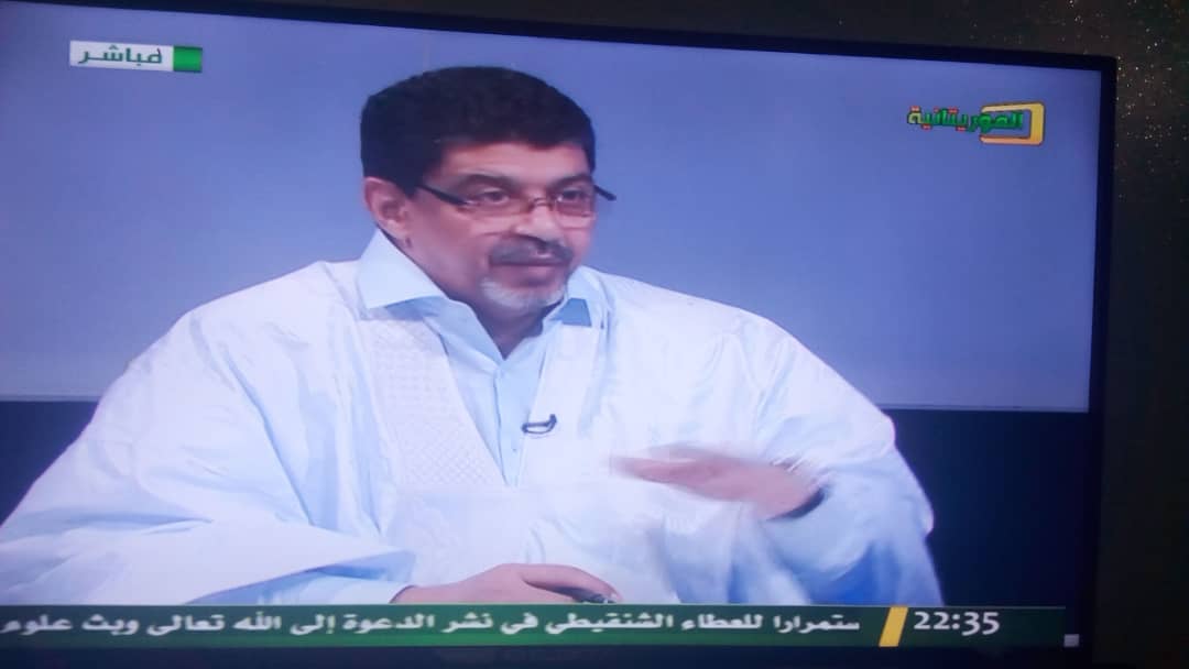 سيدي محمد ولد محم خلال المقابلة