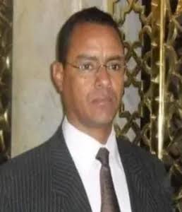 محمدعبدالرحمن ولد عبدالله صحفي وكاتب , انواكشوط medabd388@gmail..com